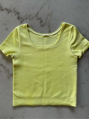 Athleta Girl Rise Above Rib Scoop Tee